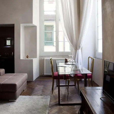 Guest house Charming | Residenza D'epoca Genoa