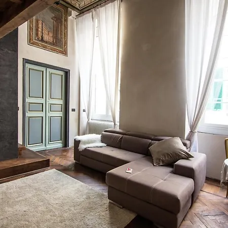 Guest house Charming | Residenza D'epoca Genoa